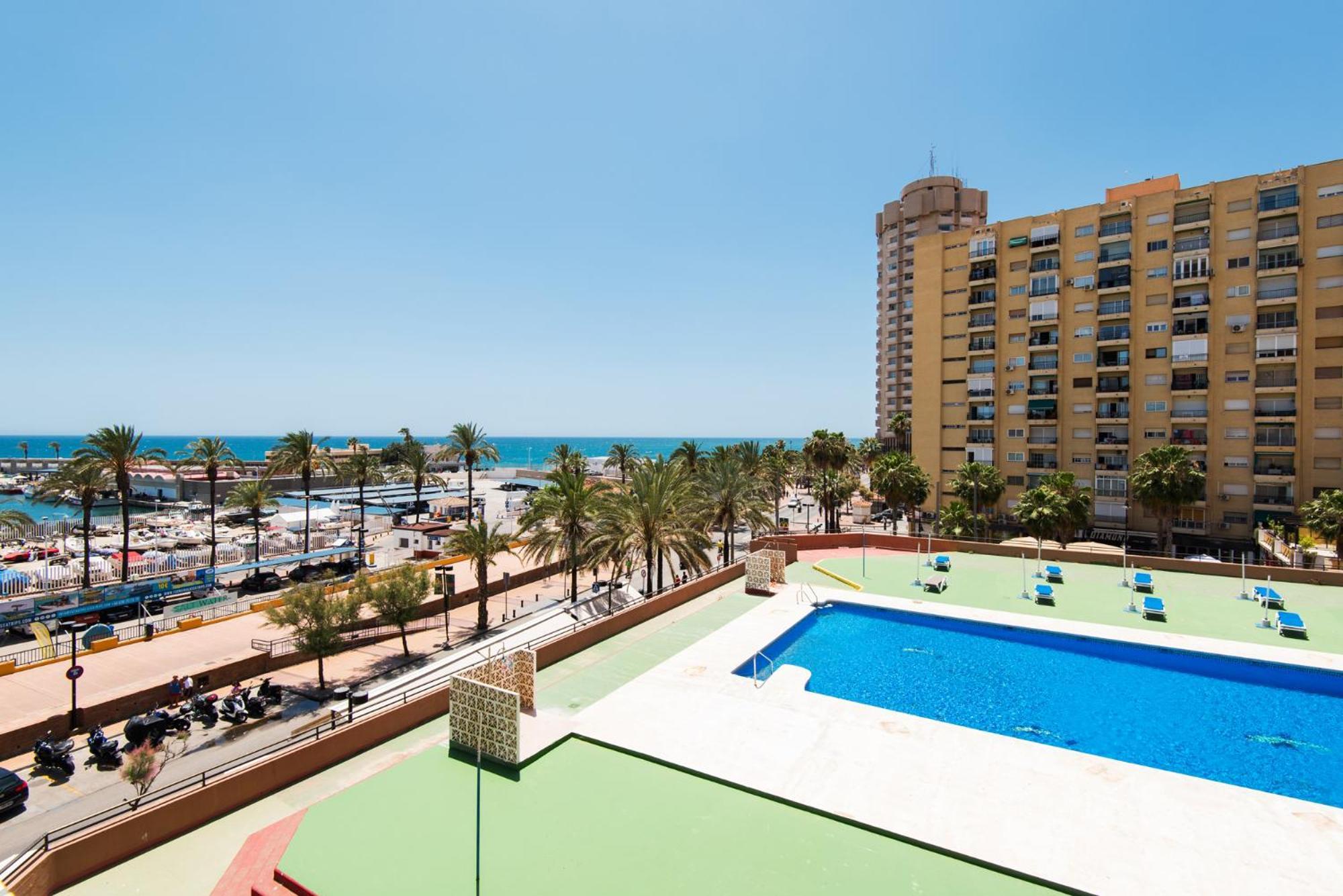 Palm True Towers 1, Marina Beach Apartment Fuengirola Bagian luar foto