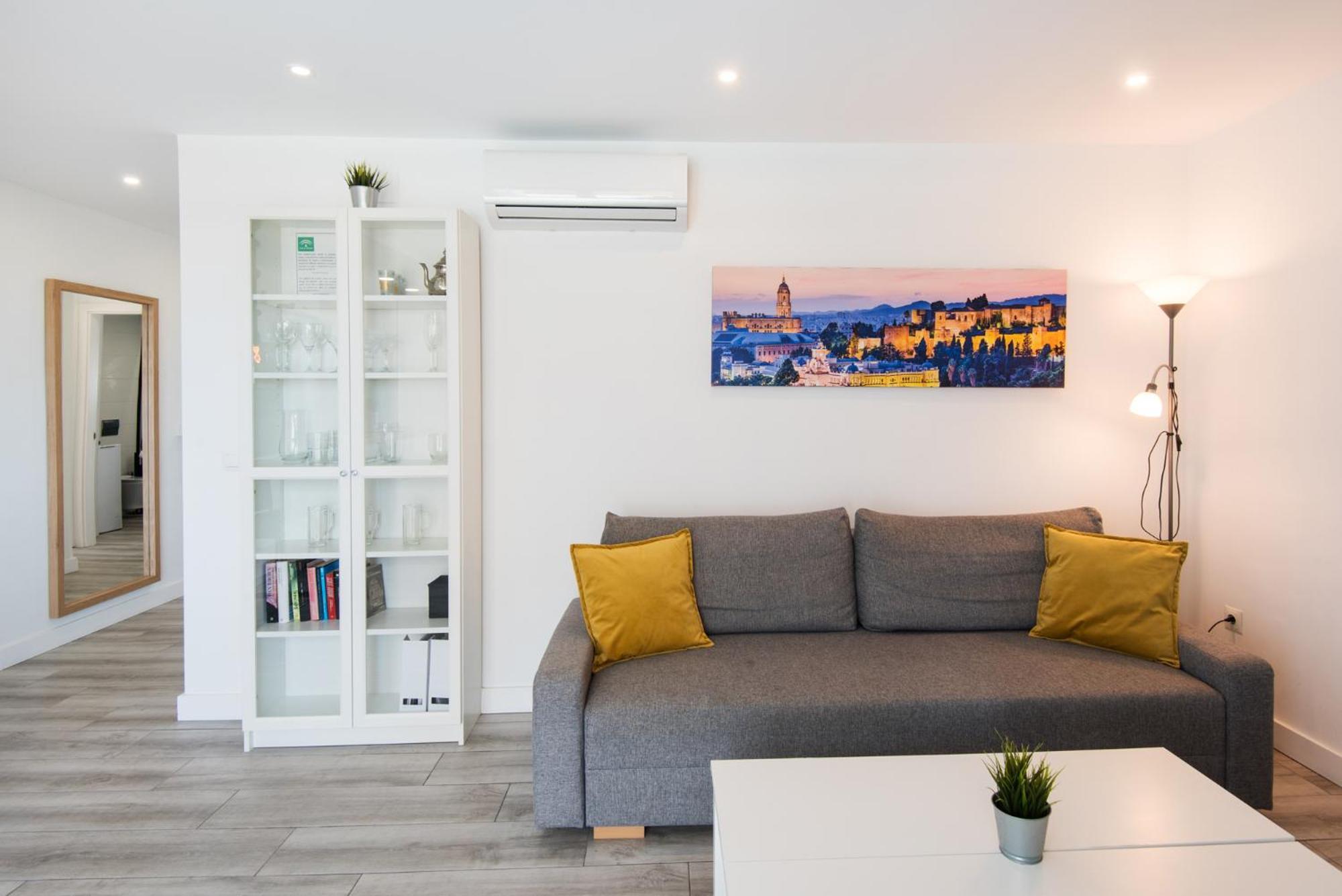 Palm True Towers 1, Marina Beach Apartment Fuengirola Bagian luar foto